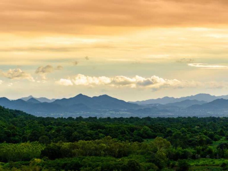 800 - Ayutthaya Khao Yai - landscape-of-cloudy-mountain-and-forest-with-sunset-in-the-evening-from-top-view