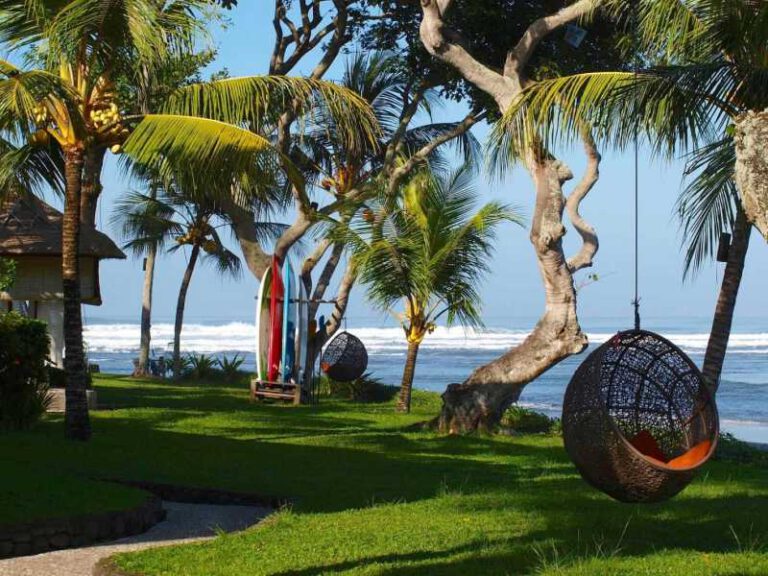 800 - Puri Dajuma - Puri-Dajuma-Bali-Tropical-Garden-By-the-Beach-1421x1066