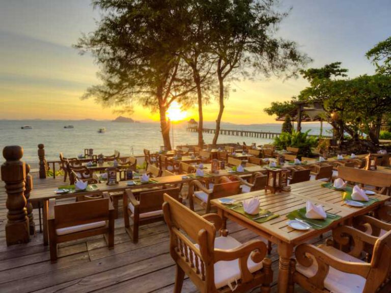 800 - Santhiya Koh Yao Yai - By the Sea Restaurant and Bar (4)