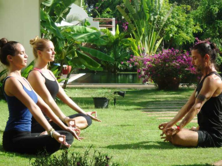 800 - Navutu - 6 Samadhi Yoga by Navutu Dreams