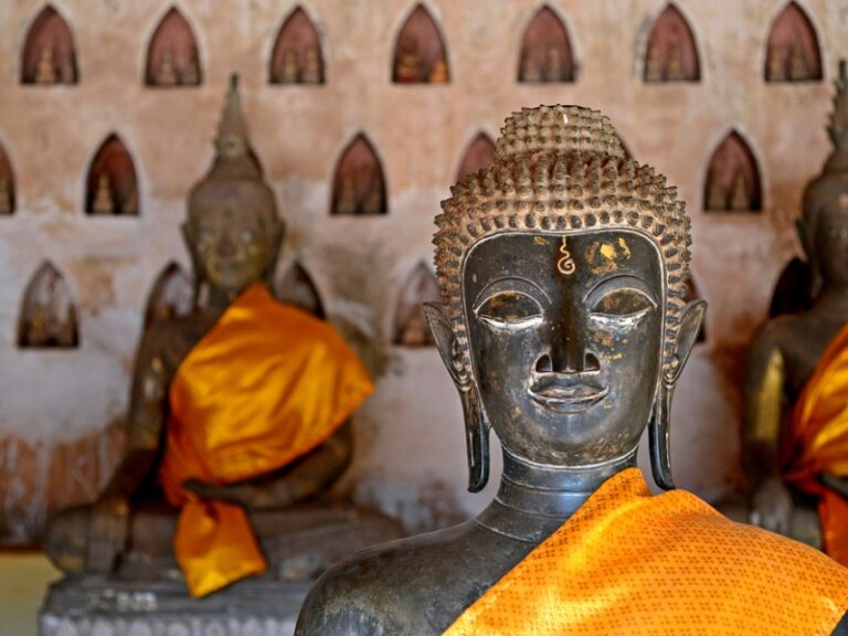 800 - Laos für EntdeckerEasia_Travel_Vientiane_-_Wat_Sisaket_67458-1000px