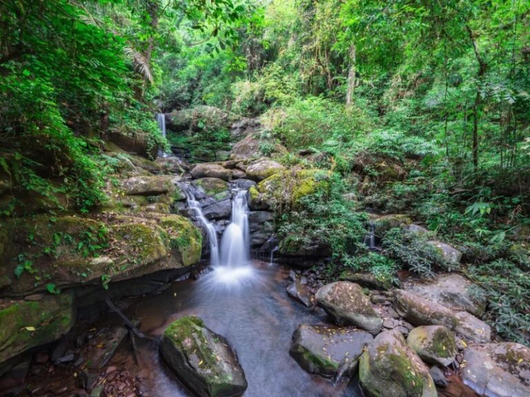 800 - Nan Pua 7D Toursapan-waterfall-nan-thailandsapan-is-small-tranquil-village-mountain
