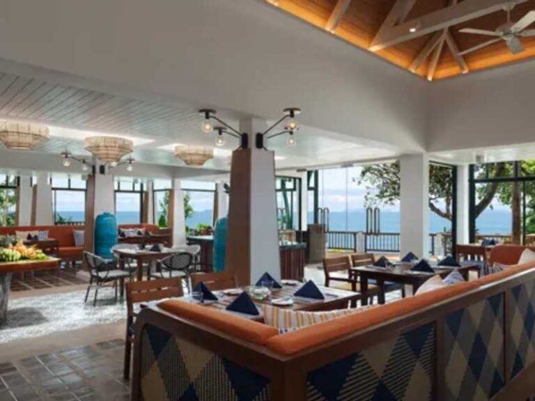 800 - Avani Koh Lanta - avani_plus_koh_lanta_krabi_restaurant_the_cliff_teaser_590x354_1