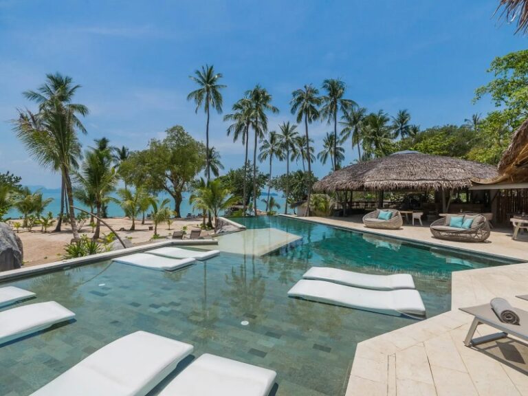 800 - Theehouse Villa Koh YaoReception-Pool-8