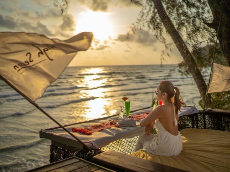 800 - High Season Pool Villa KOOD483918408