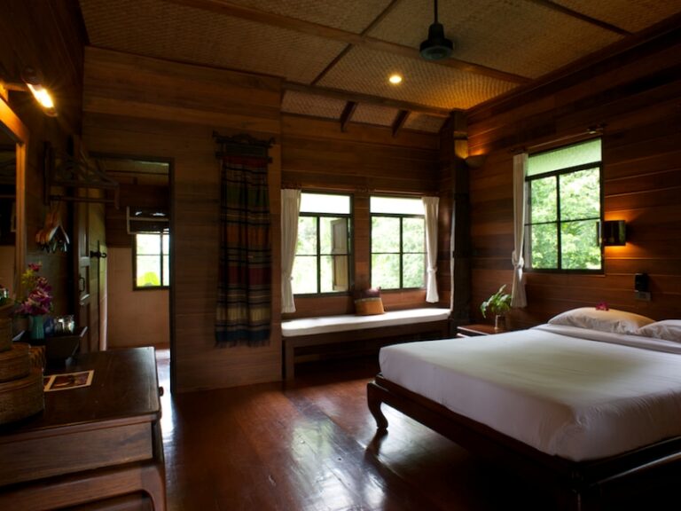 800 - Khum Lannakhum-lanna-guest-room-1_orig (1)