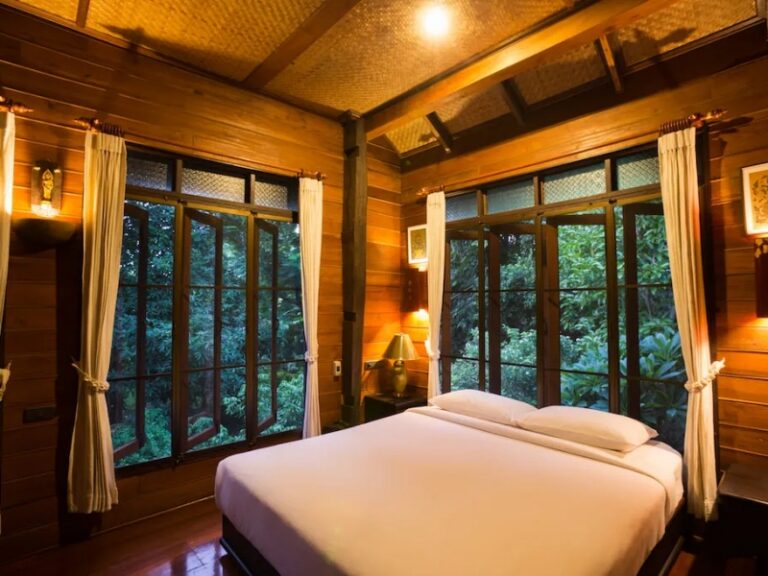800 - Khum Lannakhum-lanna-guestroom-double_orig