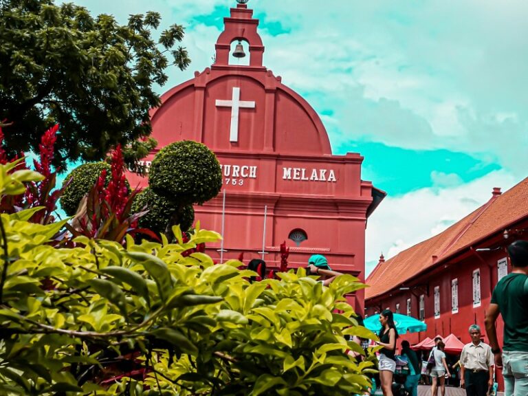 800 - Malakkat-rr-vG_nJ69JwfM-unsplash