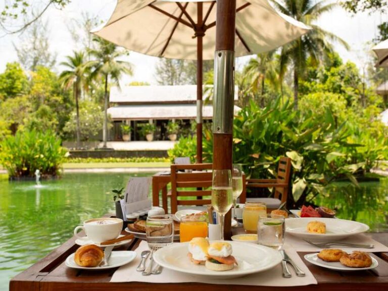 800 - The Sarojin - DI#3 ficus_a la carte breakfast3