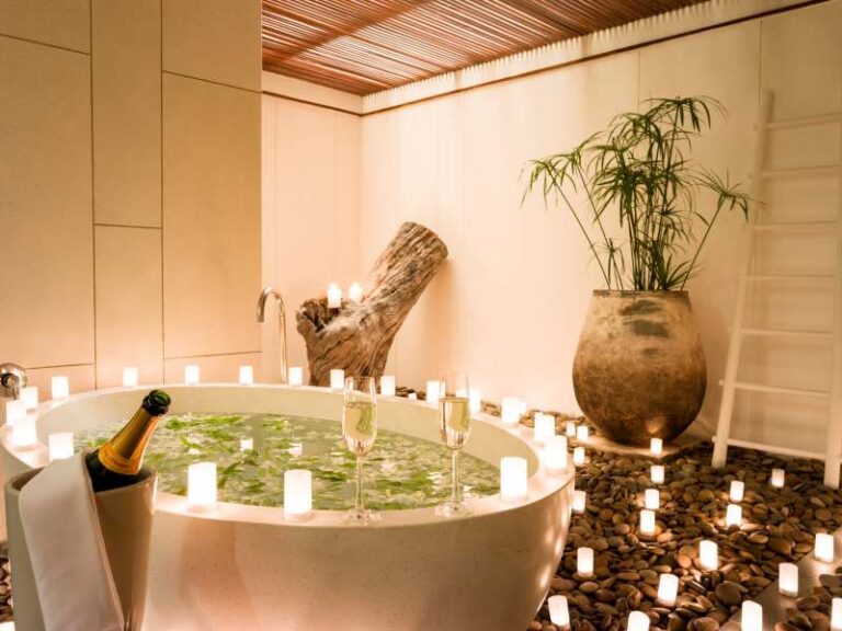 The Sarojin Resort, Thailand