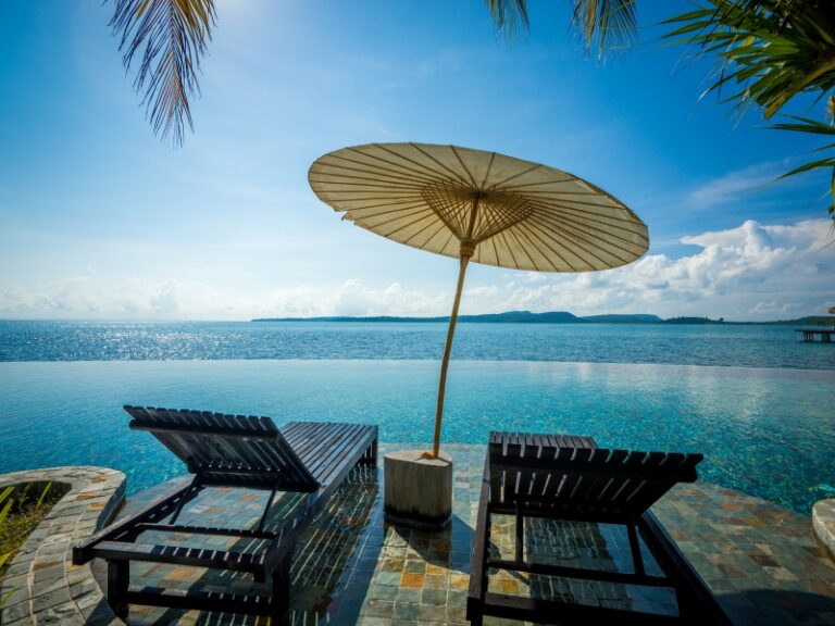 800x600 - Song Saa - Main PoolJens-Fischer-Song-Saa-Pool-2015