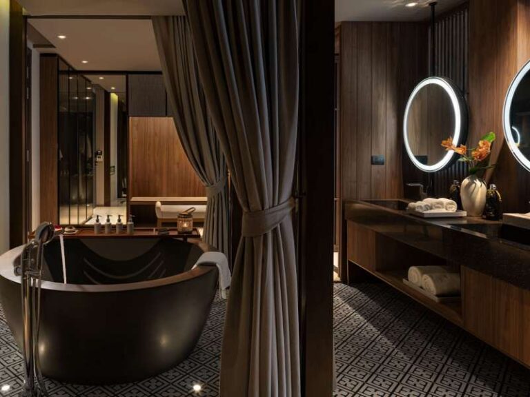 800 - Grand Mercure Khao Lak - GMKL_Suite_DSC02328_292_Final-web