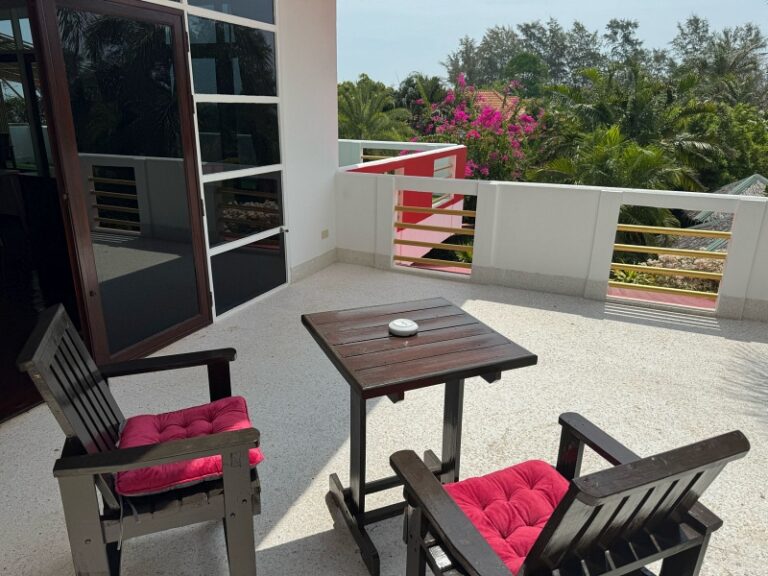 800x600 - Ao Thai Resort - Honeymoon-Balkon-2-1MB