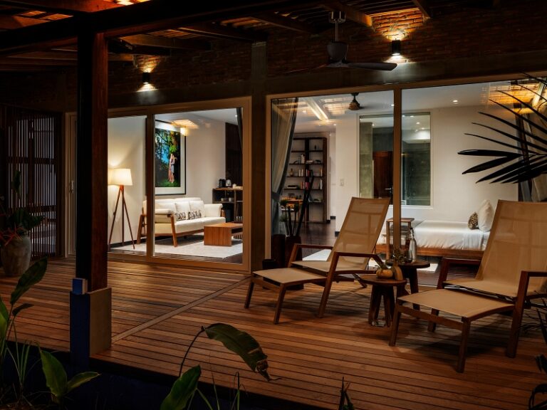 800x600 - Farmhouse Zimmer - 4_Luxury Suite Bungalow