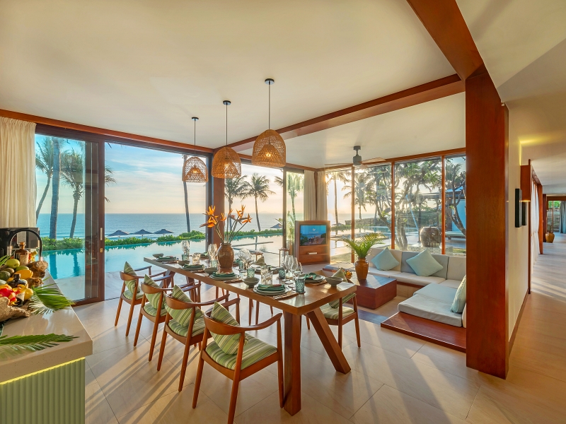 800x600 - Fusion Cam Ranh Accomodation - Four-Bedroom Beachfront Grand Pool Villa 1