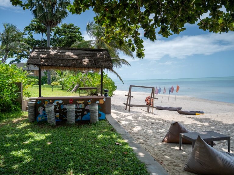 800x600 - Khanom Beach Resort Overview - DSC08934