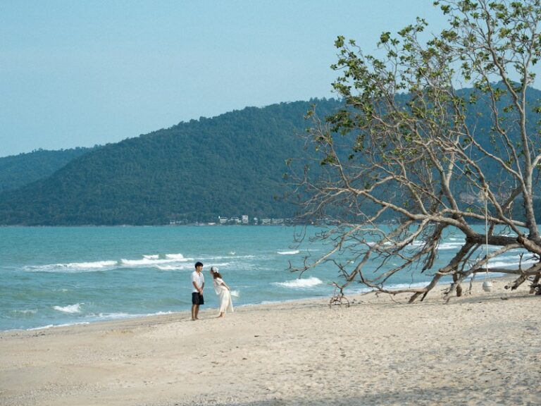 800x600 - Khanom Beach Resort Overview - KKY06348