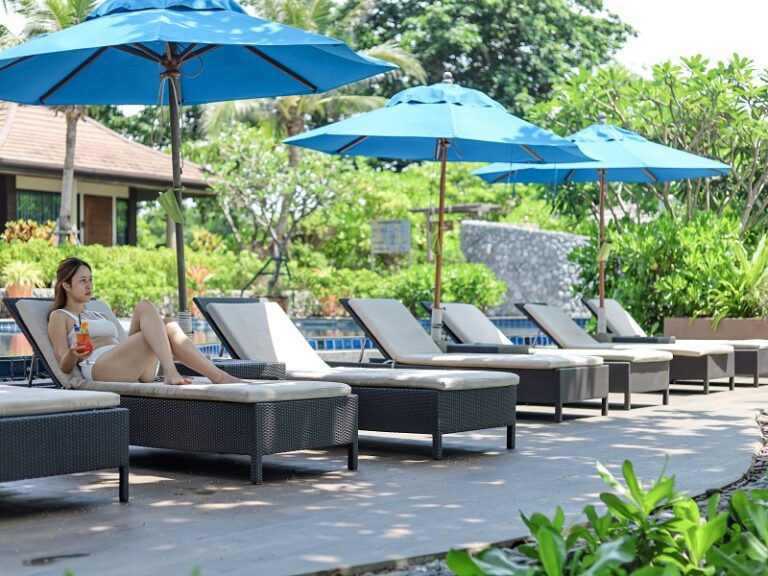 800x600 - Khanom Beach Resort Overview - KN-104
