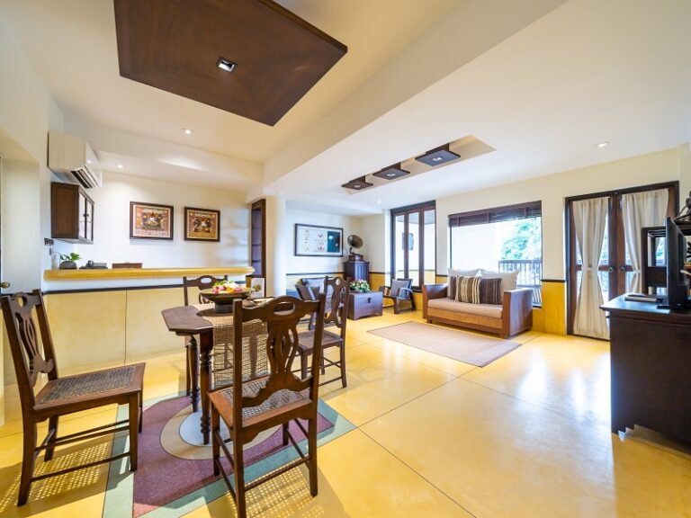 800x600 - Le Vimarn Duplex Villa Suite - Deluxe Cottage Hillside - Sitting Area 2