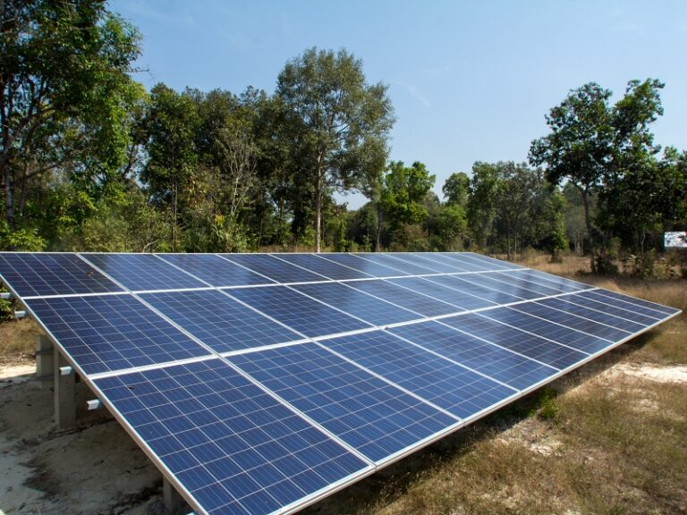 800x600 - Cardamom Tented Camp - Solar panels runs the camp