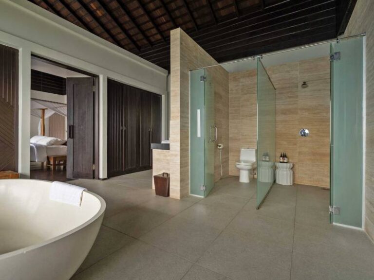 800 - Batu Batu - batu-batu-ocean-villa-photo-07