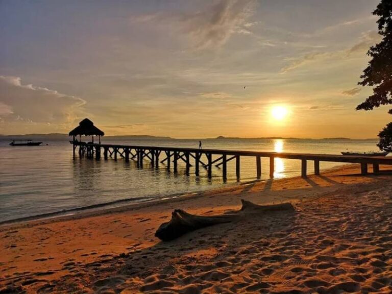 800 - Coral Eye - Coral+Eye+Beach+Sunset