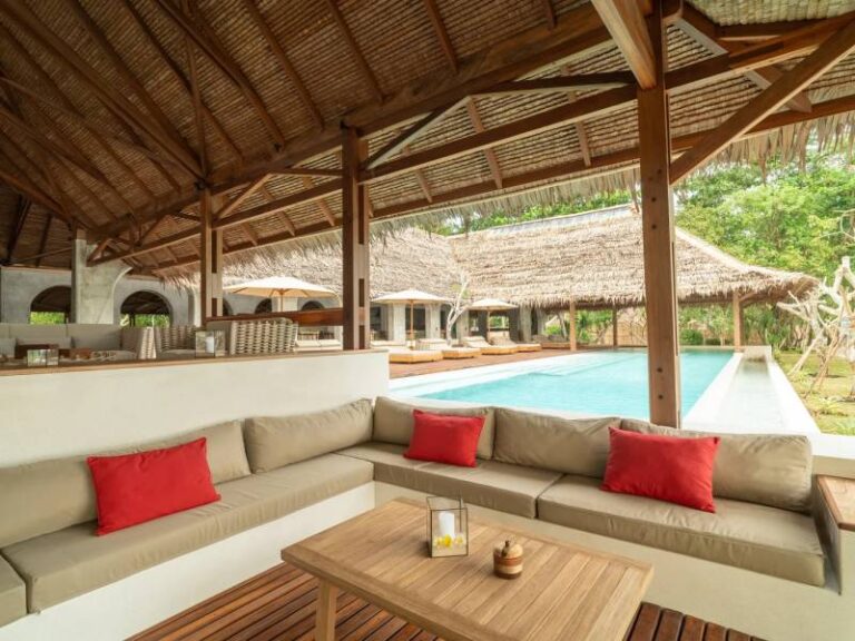 800 - Coral Eye - Coral+Eye_Beach+Pavilion+Veranda+Lounge