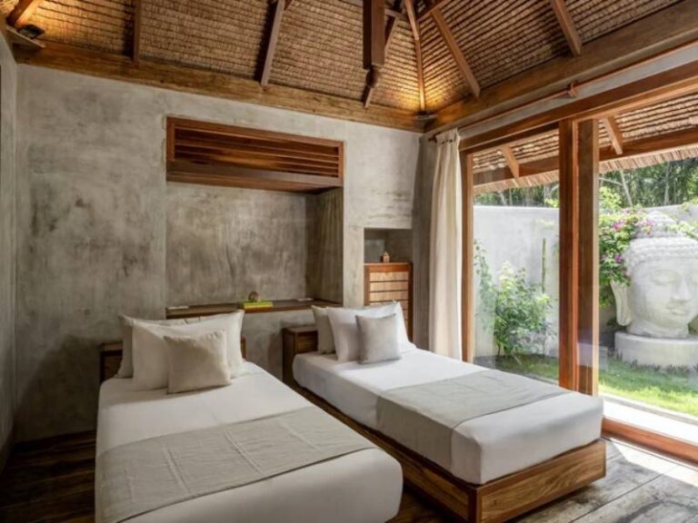 800 - Coral Eye - Coral+Eye_Pool+Villa_Kids+Room