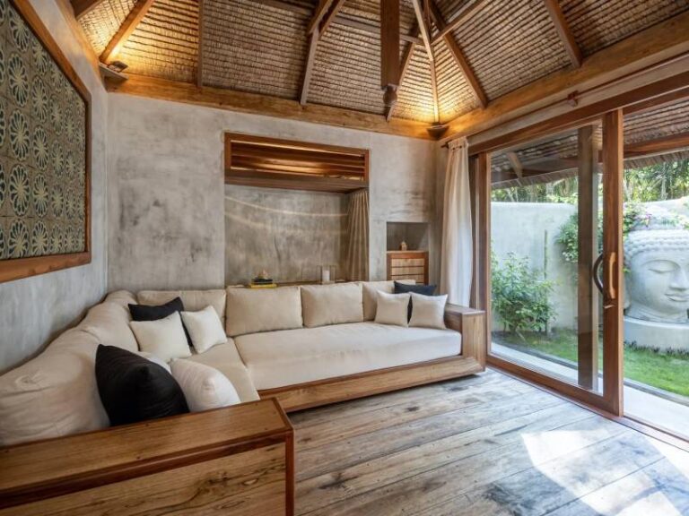 800 - Coral Eye - Coral+Eye_Pool+Villa_Living+Room