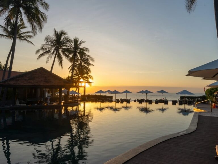 800 - Anantara Mui Neanantara_mui_ne_resort_dawn_1920x1037