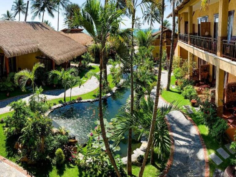 800 - Bamboo Village - 295436092