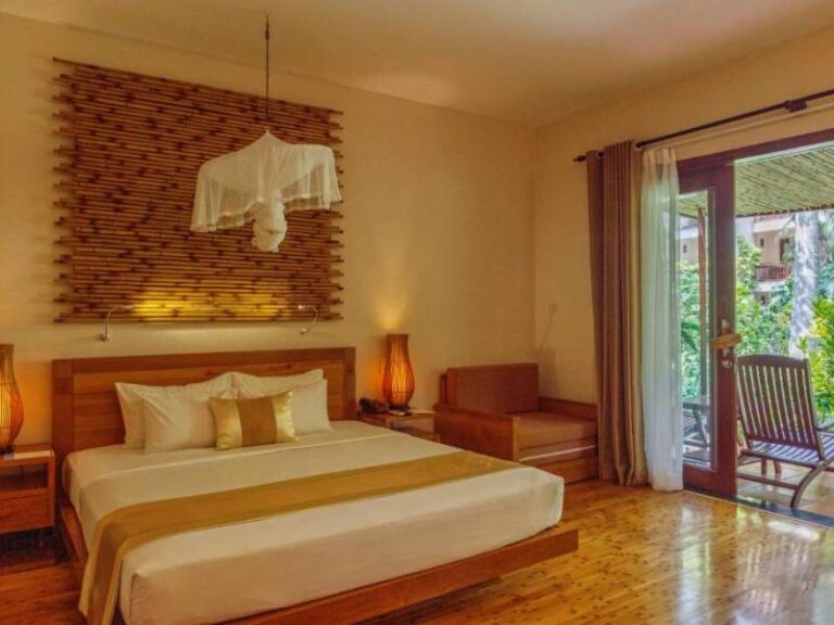 800 - Bamboo Village - 450578270