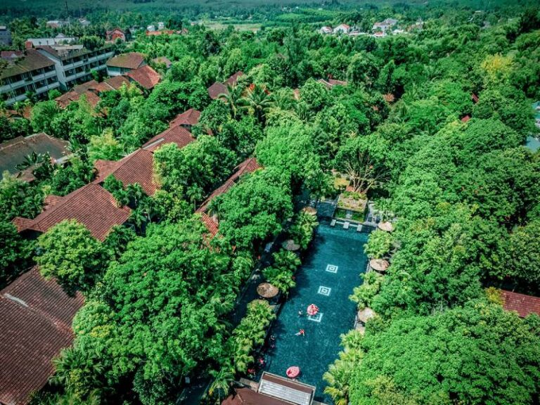800 - Pilgrimage Village - Pilgrimage-Village-Resort-3