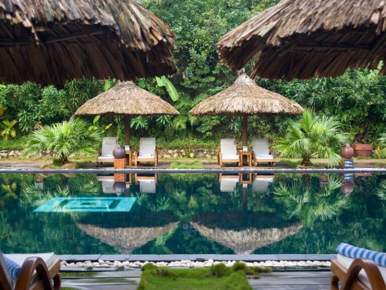800 - Pilgrimage Village - Pilgrimage-Village-swimming-pool-4