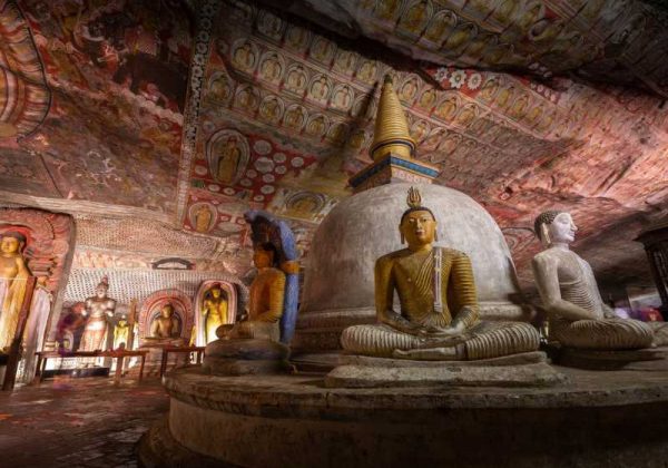 800 - Dambulla - dambulla-golden-temple-sri-lanka