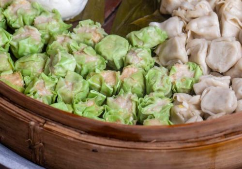 800 - Khao Lak - fresh-dim-sum-in-bamboo-steamer-chinese-cuisine-for-sale-at-a-local-market-in-ubud-bali-indonesia