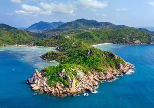 800 - Koh Tao - aerial-view-of-beautiful-koh-tao-island-in-surat-thani-thailand