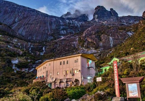 800 - Laban Rata ResthouseSSL-Panalaban-Laban-Rata-Resthouse-Exterior