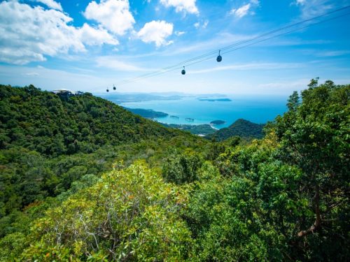 800 - Langkawia-beautiful-view-of-sky-bridge-in-langkawi-malaysia(2)