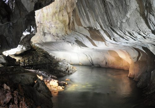 800 - Mulu1.-clearwater-cave-scaled