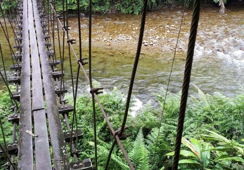 800 - Muluriver-crossing-to-camp-5-e1535082583145-scaled