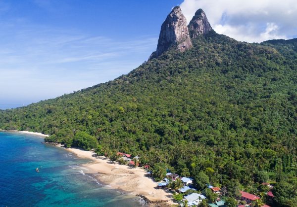 GUNUNG NENEK SEMUKUT,PULAU TIOMAN,PAHANG