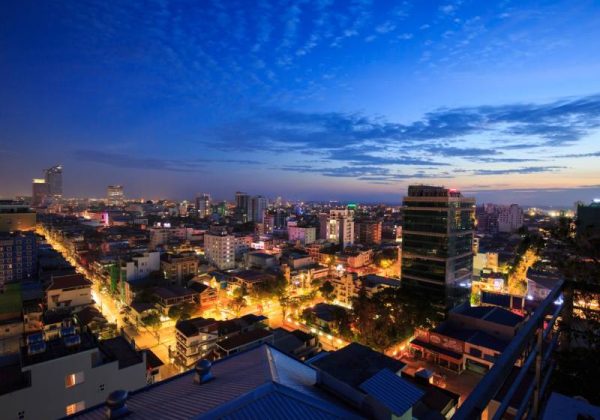 800 - RI-K-5-001phnom-penh-cambodia-january-14th-2018-cityscape-of-light-morning-building-abstract-background