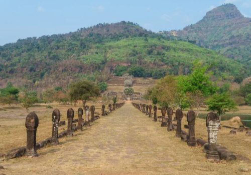800 - RI-L-4-002Easia_Travel_Champasak_-_Visit_Vat_Phu_Temple_70942-1000