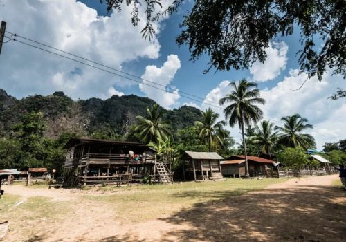 800 - RI-L-4-002Easia_Travel_Hinboun_-_Full_Day_Tour_on_the_Other_Side (8)