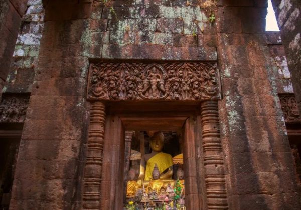 800 - RI-L-4-002Vat-Phu-temple2
