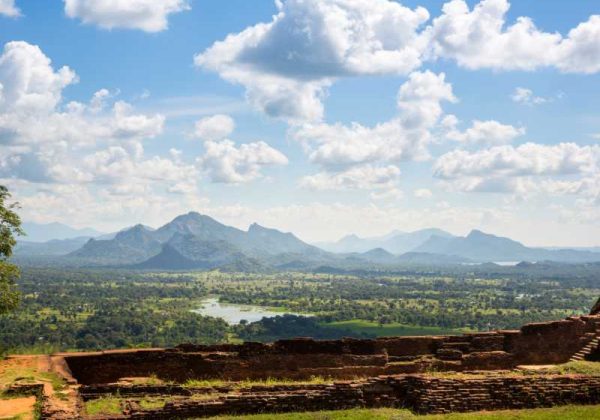 800 - Sigiriya - sigiriya-sri-lanka-buddhist-temple-ruins-world-heritage-famous-scenic-tourist-place-stone-mountain-attractions-under-unesco-protection
