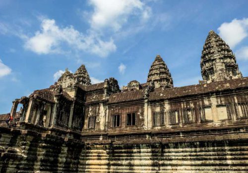 800 - Tag 1 - inside-angkor-wat-temple