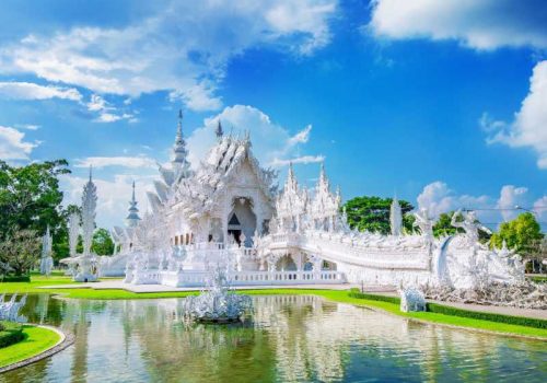 800 - Tempel & Kaffee -wat-rong-khun-temple-white-temple-in-chiang-rai-thailand