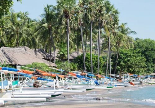800x600 - Baliteil-des-sandstrandes-in-bunutan-vilage-amed-bali